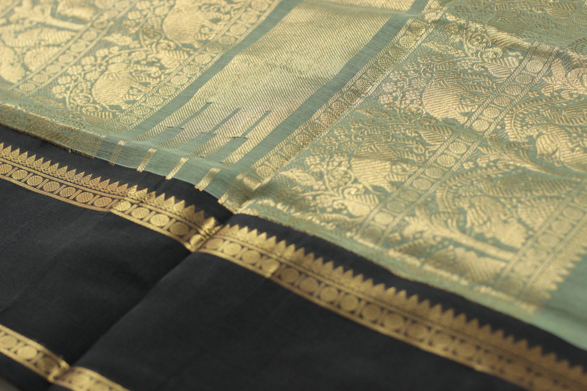 Saree CS435 — Pallu 2