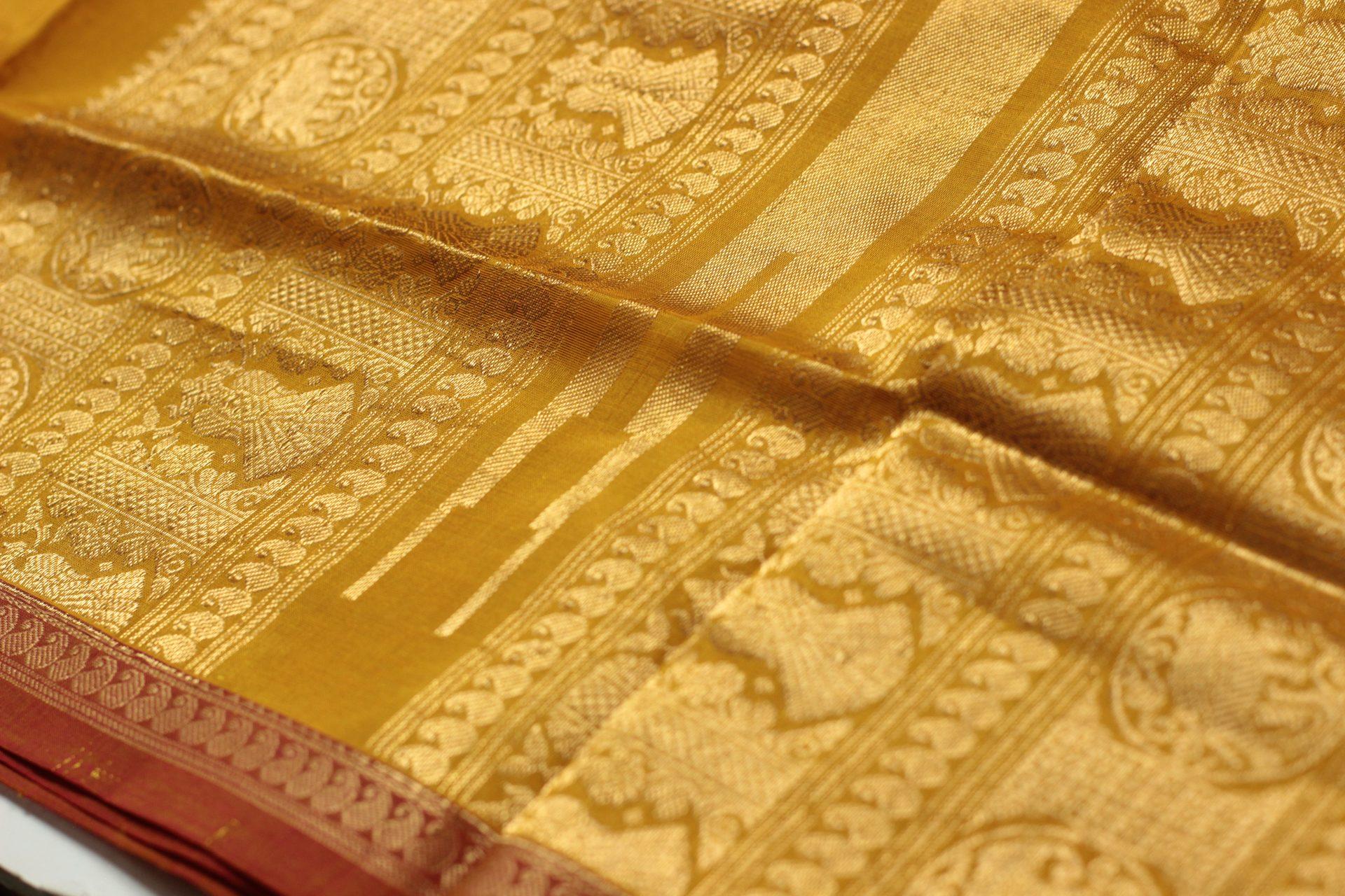 Saree CS448 — Pallu 1
